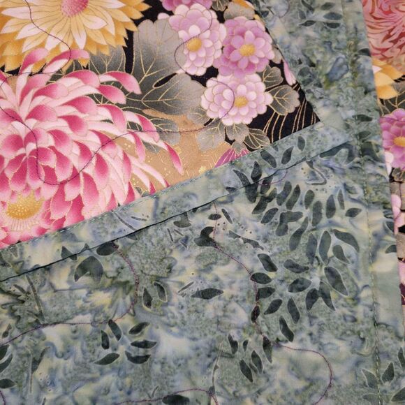 Handmade Quilted Blanket 78 inches x 62 inches NEW - Picture 3 of 3